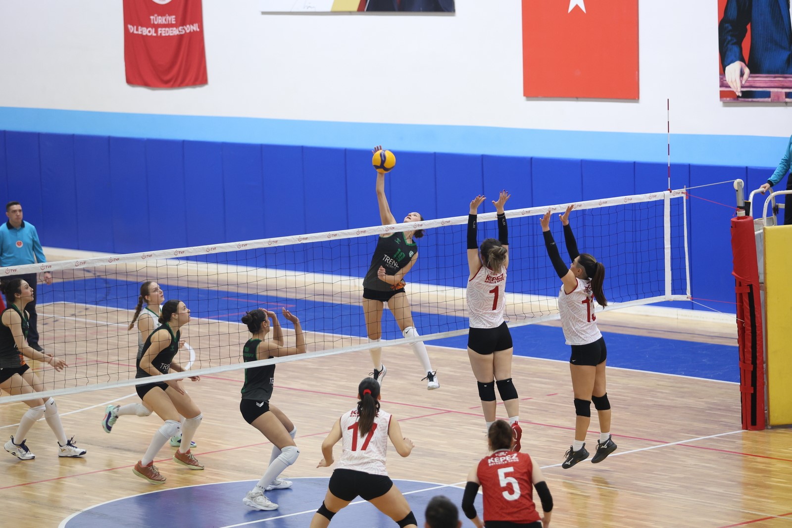 Manavgat Belediyespor, Play-Off’a adını yazdırdı