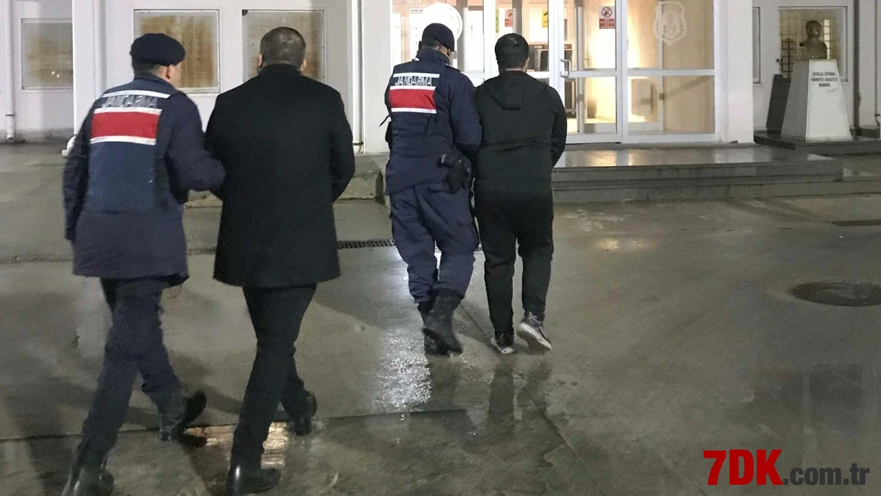 Kayseri'de Narkotik Operasyonu 4 Kişi Gözaltına Alındı