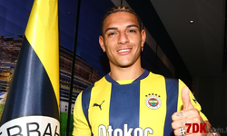 Fenerbahçe'den Transfer Bombası! Diego Carlos İmzayı Attı