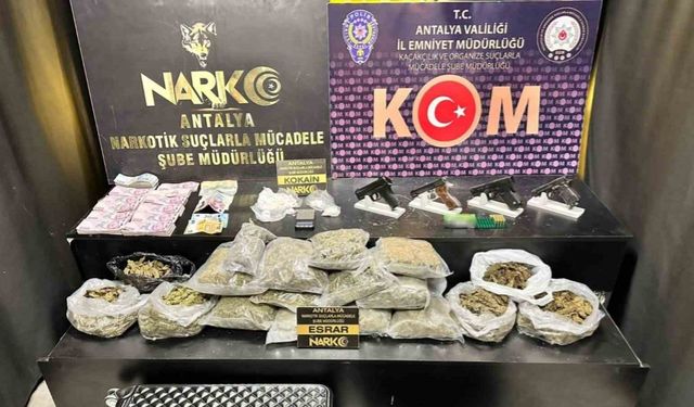 Antalya’da Silah Ticareti Çetesi Çökertildi! 2 Şüpheli Tutuklandı